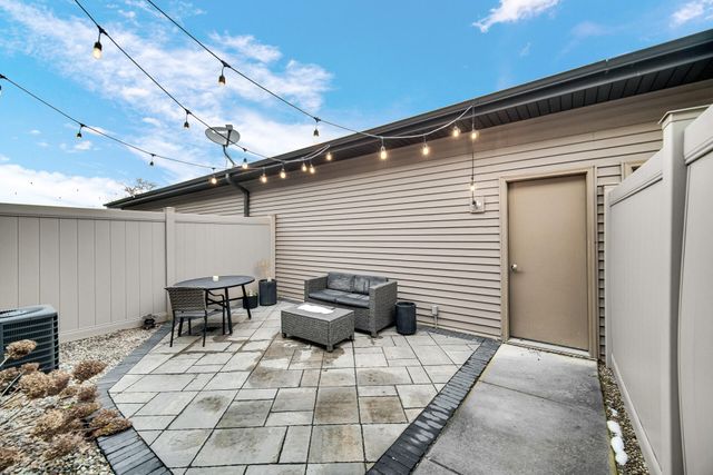 316 N Indiana Avenue, Crown Point, IN 46307