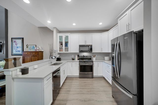 316 N Indiana Avenue, Crown Point, IN 46307