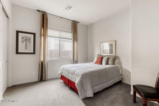 2056 W WHISPER ROCK Trail, Phoenix, AZ 85085