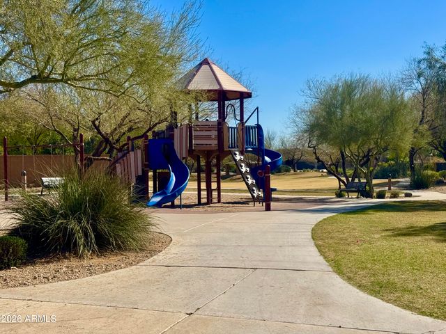 2056 W WHISPER ROCK Trail, Phoenix, AZ 85085