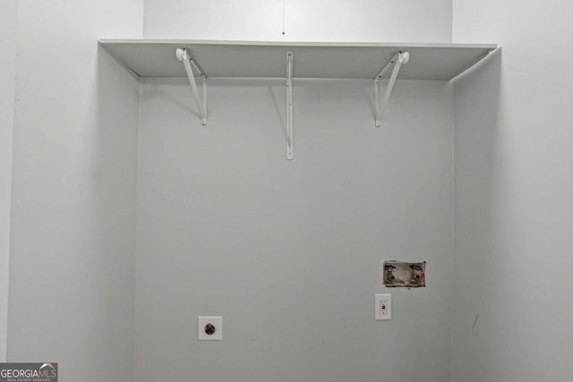 1650 Bridgeport Drive NW, Atlanta, GA 30318