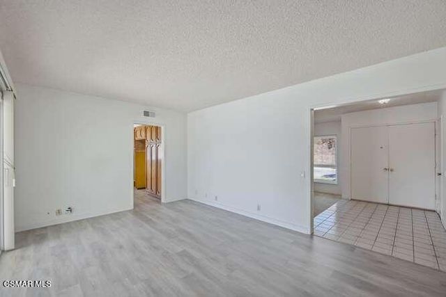 1558 Dover Avenue, Thousand Oaks, CA 91360