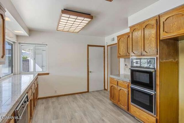 1558 Dover Avenue, Thousand Oaks, CA 91360