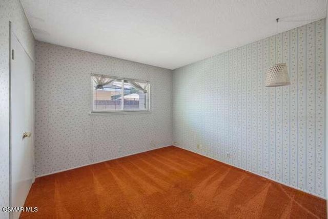 1558 Dover Avenue, Thousand Oaks, CA 91360
