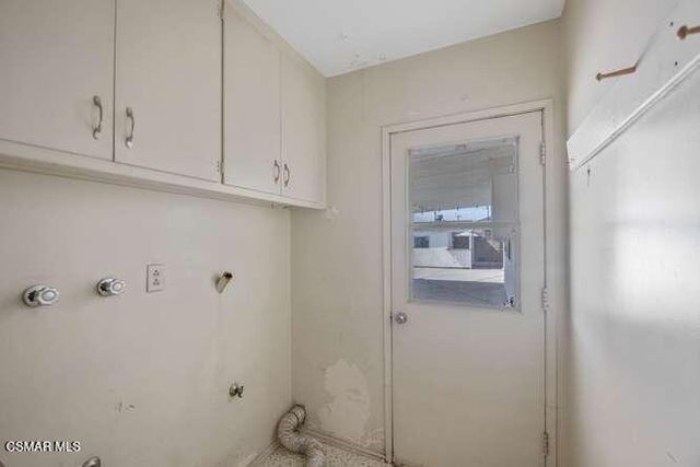 1558 Dover Avenue, Thousand Oaks, CA 91360
