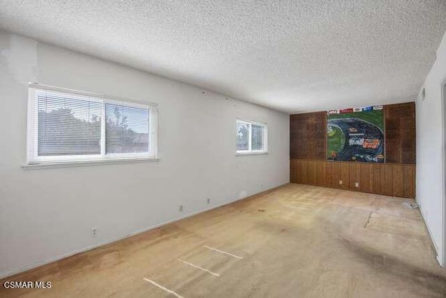 1558 Dover Avenue, Thousand Oaks, CA 91360