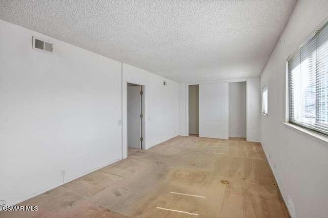 1558 Dover Avenue, Thousand Oaks, CA 91360