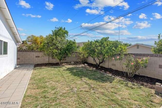 1558 Dover Avenue, Thousand Oaks, CA 91360