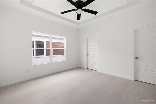 901 E Yuma Avenue 1002, Mcallen, TX 78503