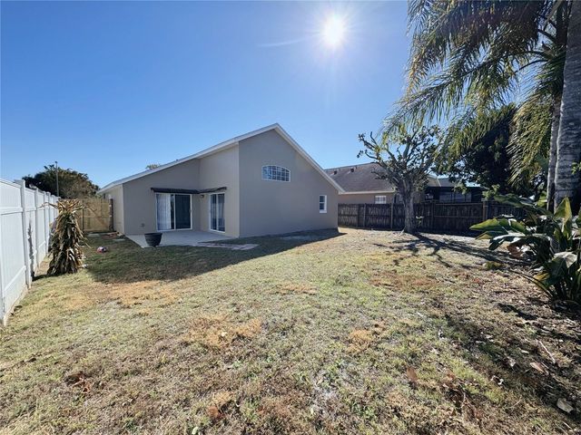 8706 FORT SHEA AVENUE, Orlando, FL 32822