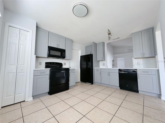 8706 FORT SHEA AVENUE, Orlando, FL 32822