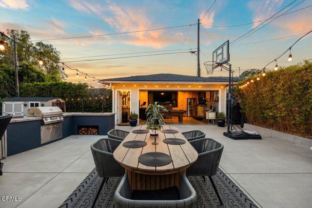 373 Dorothy Avenue, Ventura, CA 93003