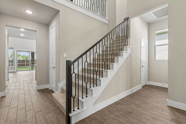 1011 Goldenrod Drive, Justin, TX 76247