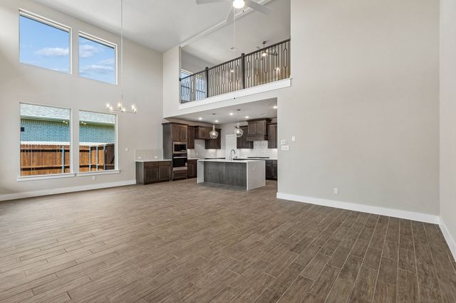 1011 Goldenrod Drive, Justin, TX 76247