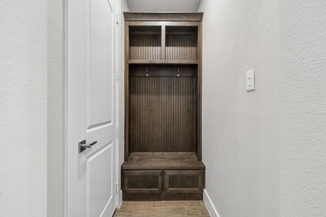 1011 Goldenrod Drive, Justin, TX 76247