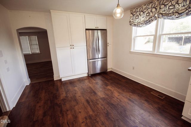 1520 Old Barbour Road, Benson, NC 27504