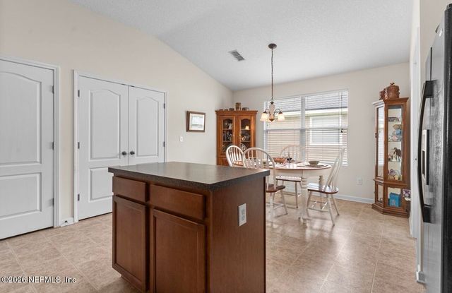 11779 BLUEBERRY Lane, Macclenny, FL 32063