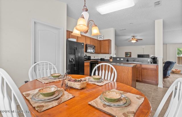 11779 BLUEBERRY Lane, Macclenny, FL 32063