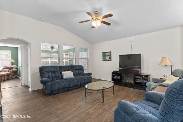 11779 BLUEBERRY Lane, Macclenny, FL 32063