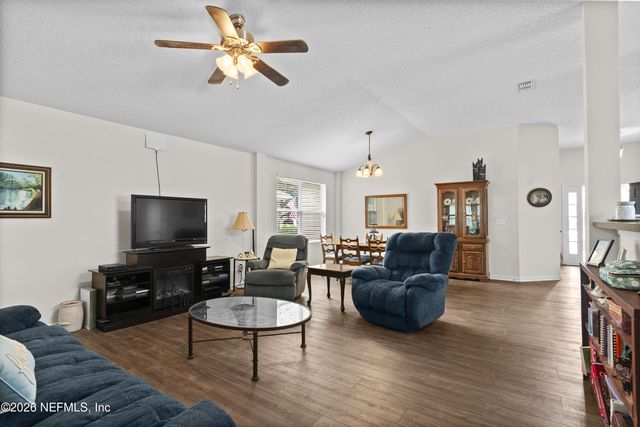 11779 BLUEBERRY Lane, Macclenny, FL 32063