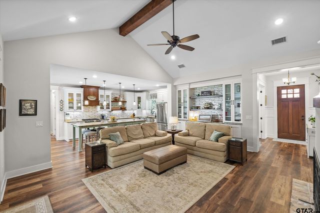 13925 Cedar Vista Lane, Tyler, TX 75704