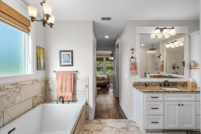 13925 Cedar Vista Lane, Tyler, TX 75704