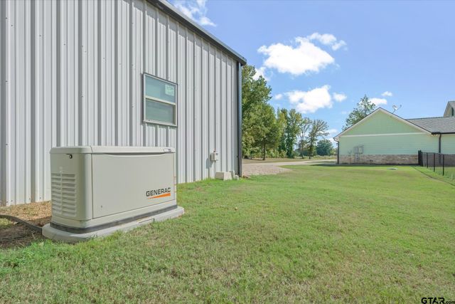 13925 Cedar Vista Lane, Tyler, TX 75704