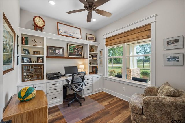 13925 Cedar Vista Lane, Tyler, TX 75704