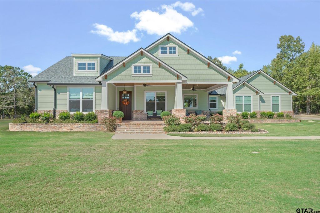 13925 Cedar Vista Lane, Tyler, TX 75704