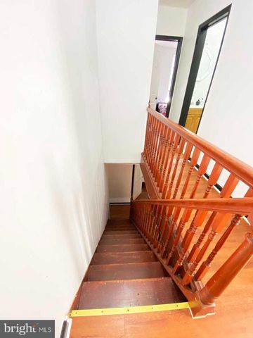 2108 S 7TH ST, Philadelphia, PA 19148