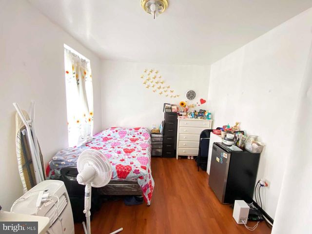 2108 S 7TH ST, Philadelphia, PA 19148