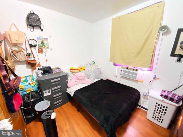 2108 S 7TH ST, Philadelphia, PA 19148