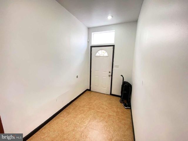 2108 S 7TH ST, Philadelphia, PA 19148