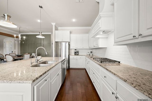 16054 Greycliff Ave, Pride, LA 70770