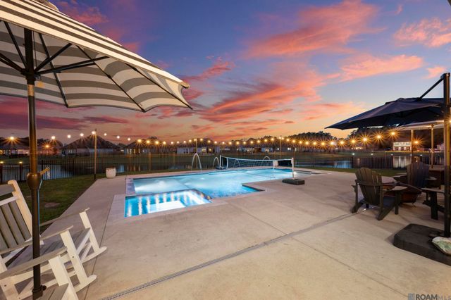 16054 Greycliff Ave, Pride, LA 70770