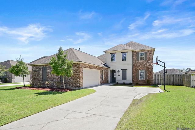 16054 Greycliff Ave, Pride, LA 70770