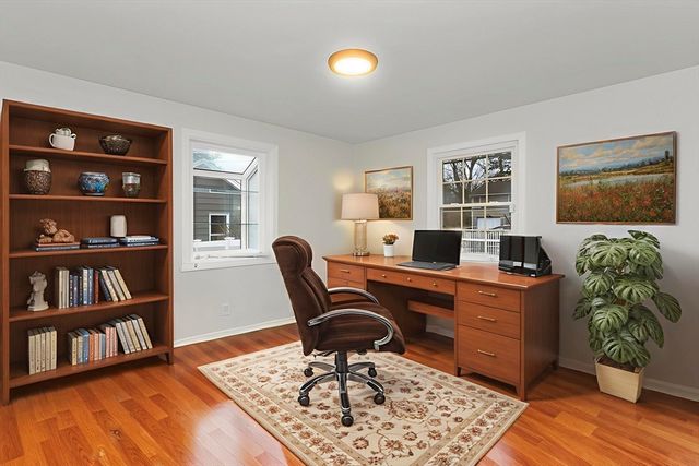 192 Gardens Dr, Springfield, MA 01119