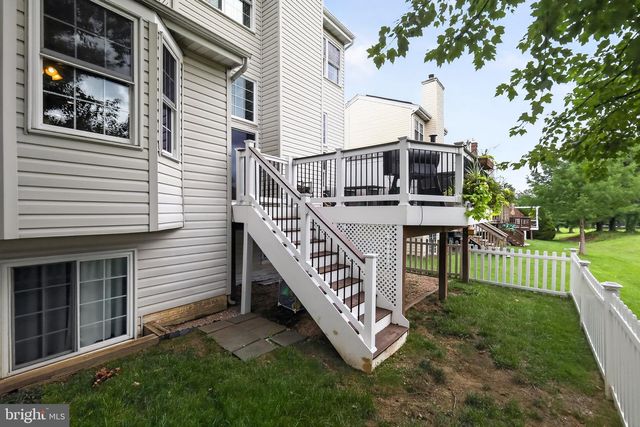 2404 SHADYWOOD CIR, Crofton, MD 21114
