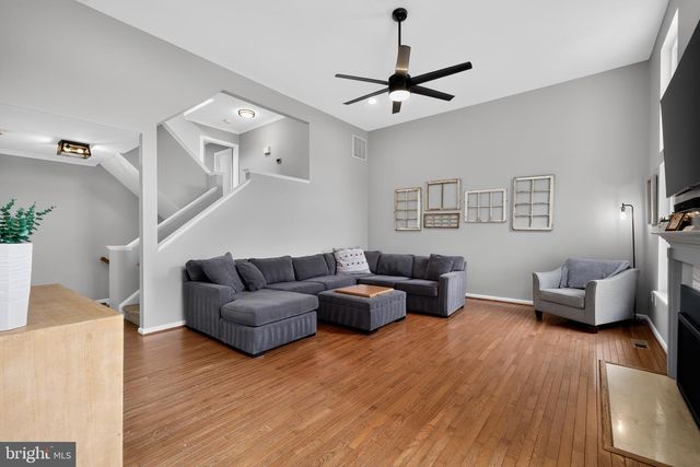 2404 SHADYWOOD CIR, Crofton, MD 21114