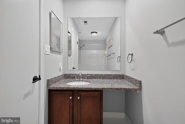 2404 SHADYWOOD CIR, Crofton, MD 21114