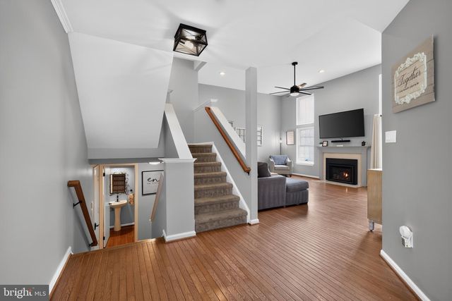2404 SHADYWOOD CIR, Crofton, MD 21114