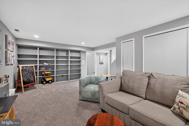 2404 SHADYWOOD CIR, Crofton, MD 21114