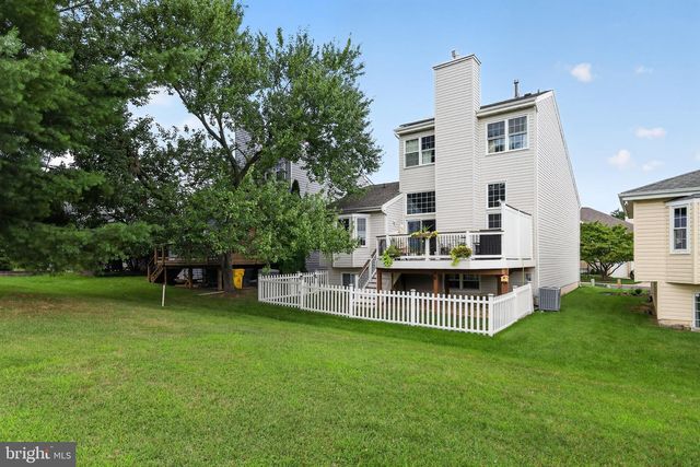 2404 SHADYWOOD CIR, Crofton, MD 21114