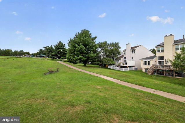 2404 SHADYWOOD CIR, Crofton, MD 21114