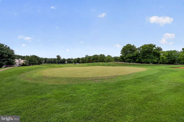 2404 SHADYWOOD CIR, Crofton, MD 21114
