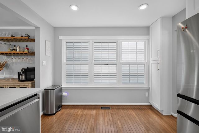 2404 SHADYWOOD CIR, Crofton, MD 21114
