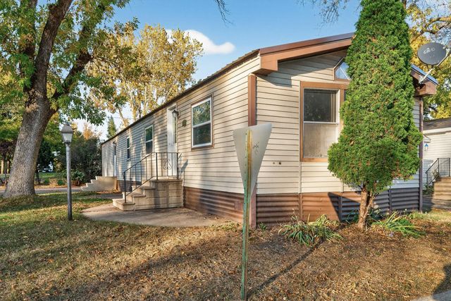 1213 96th Lane NE, Blaine, MN 55434