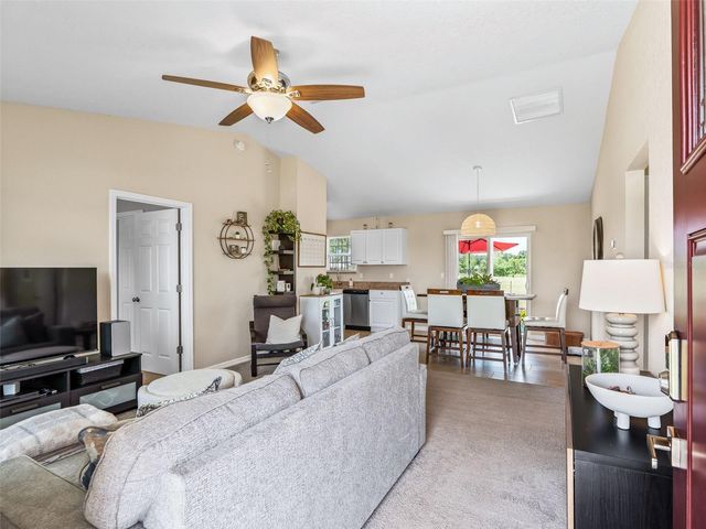 8 JUNIPER LOOP DRIVE, Ocala, FL 34480