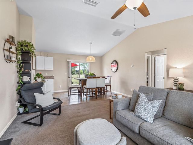 8 JUNIPER LOOP DRIVE, Ocala, FL 34480