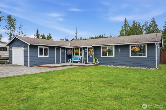 705 E Stanley Place, Granite Falls, WA 98252